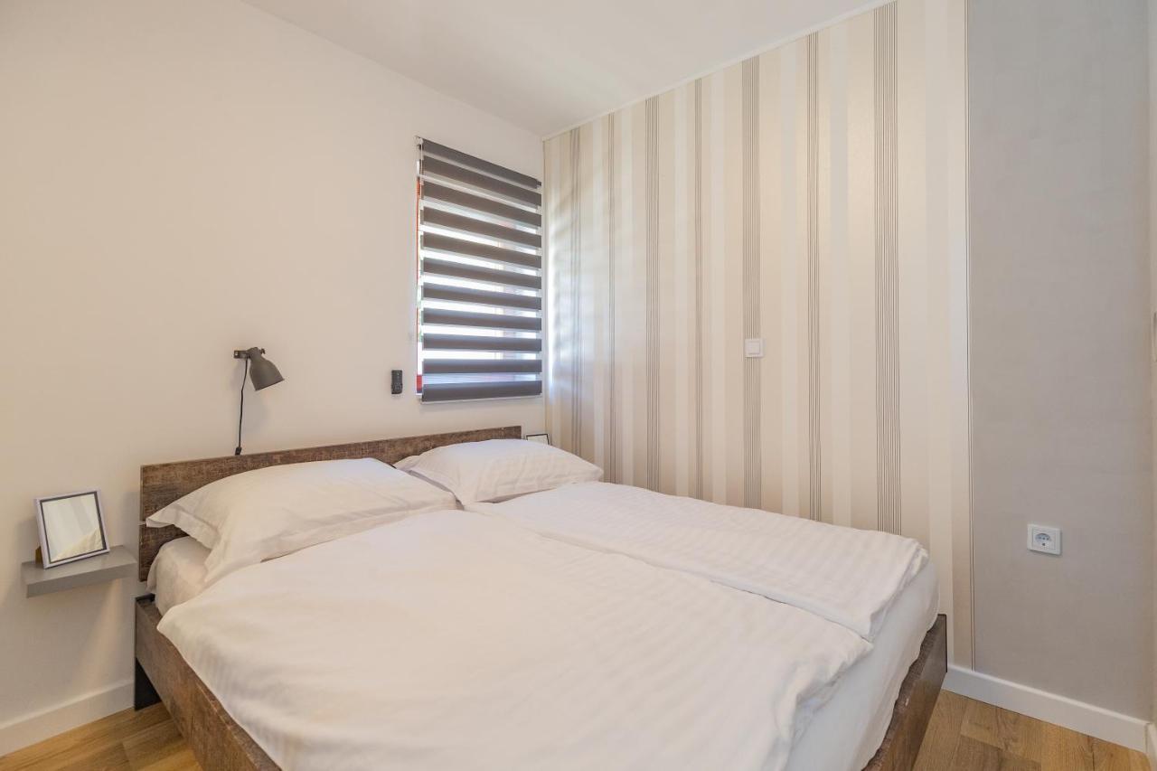 Villa Family And Friends Private Heated Pool With Jacuzzi Zadar Eksteriør bilde