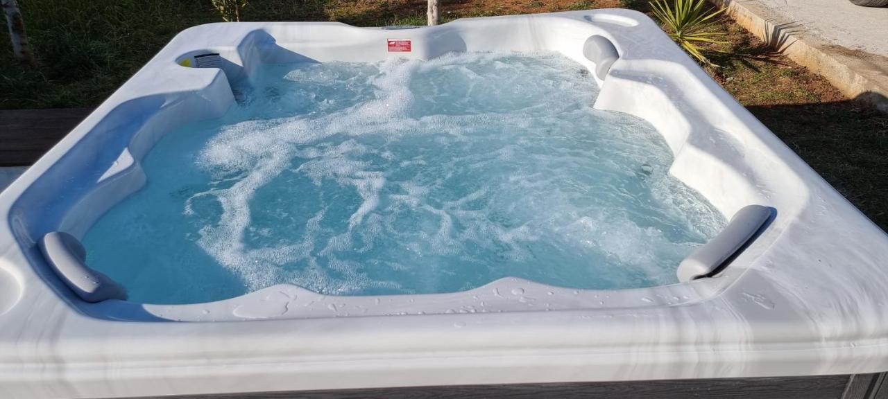 Villa Family And Friends Private Heated Pool With Jacuzzi Zadar Eksteriør bilde